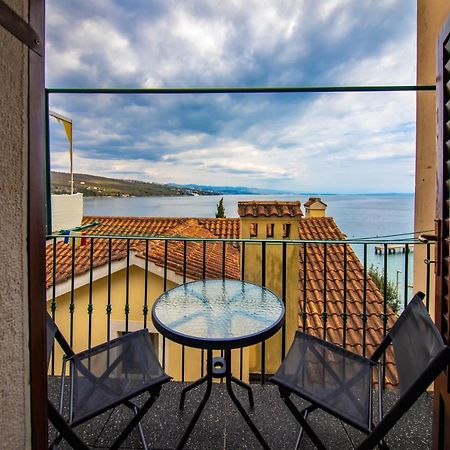 Studio Apartment Kos**** Opatija Exterior foto