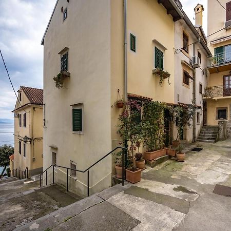 Studio Apartment Kos**** Opatija Exterior foto